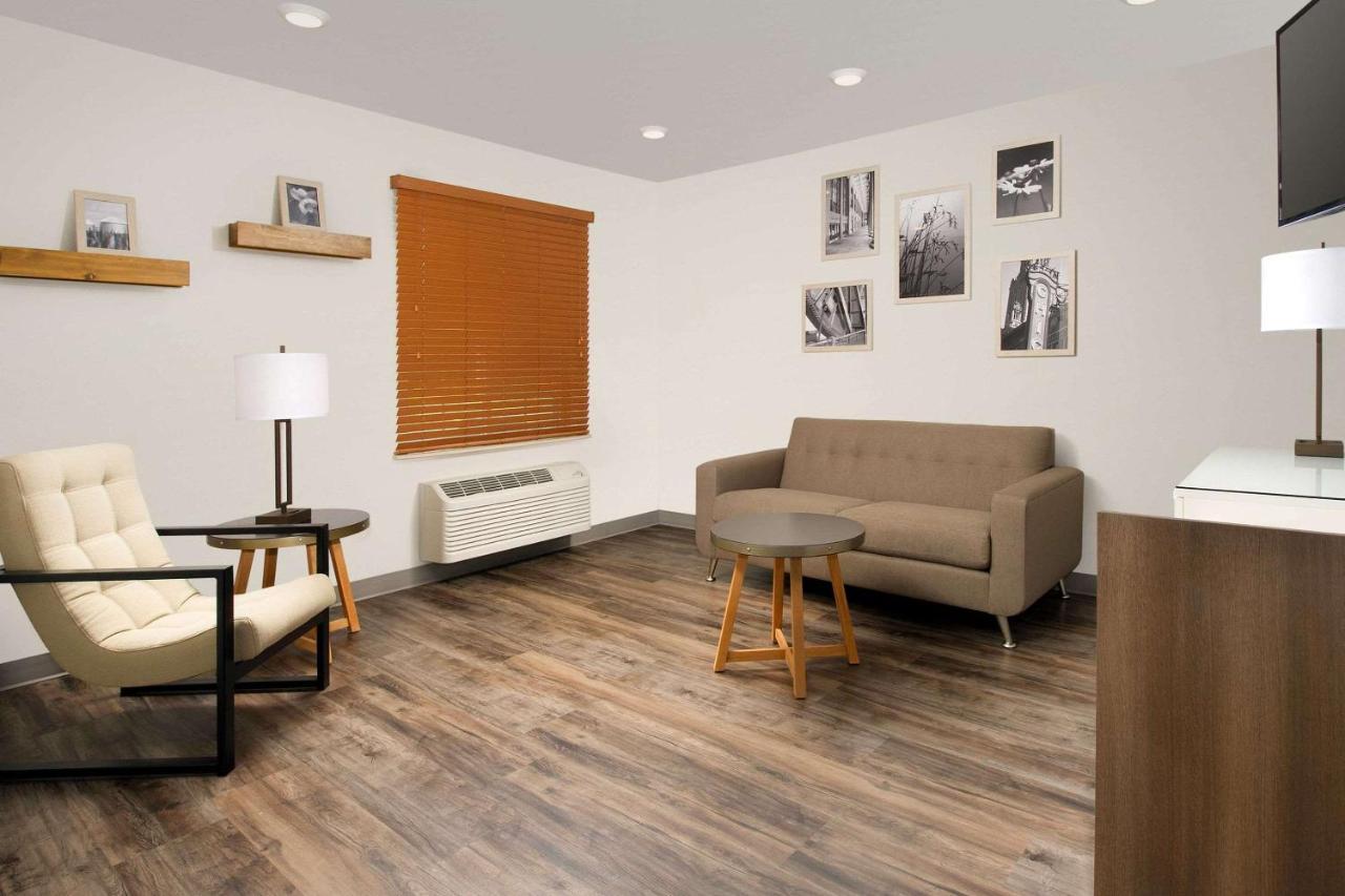 Woodspring Suites Chicago Darien Exterior foto